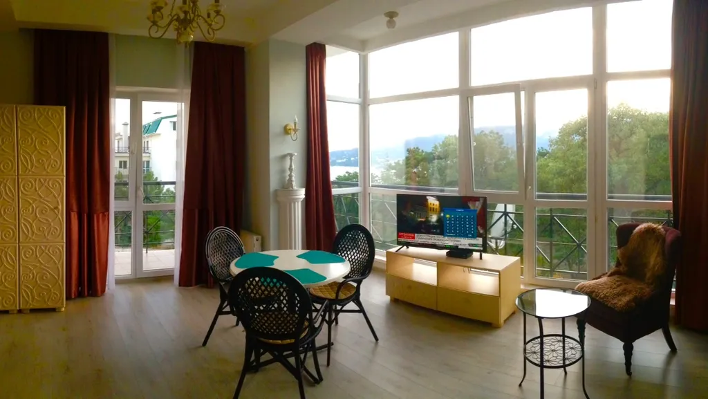 Видовые апартаменты в тихом уголке