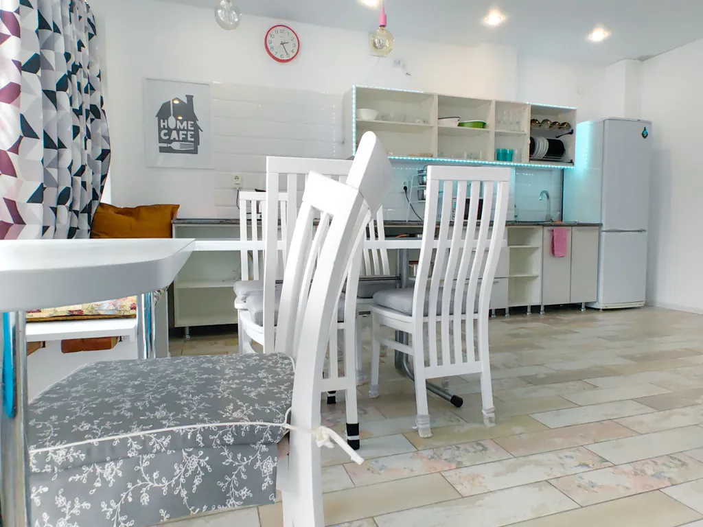 Светлые двухкомнатные апартаменты в гостевом доме