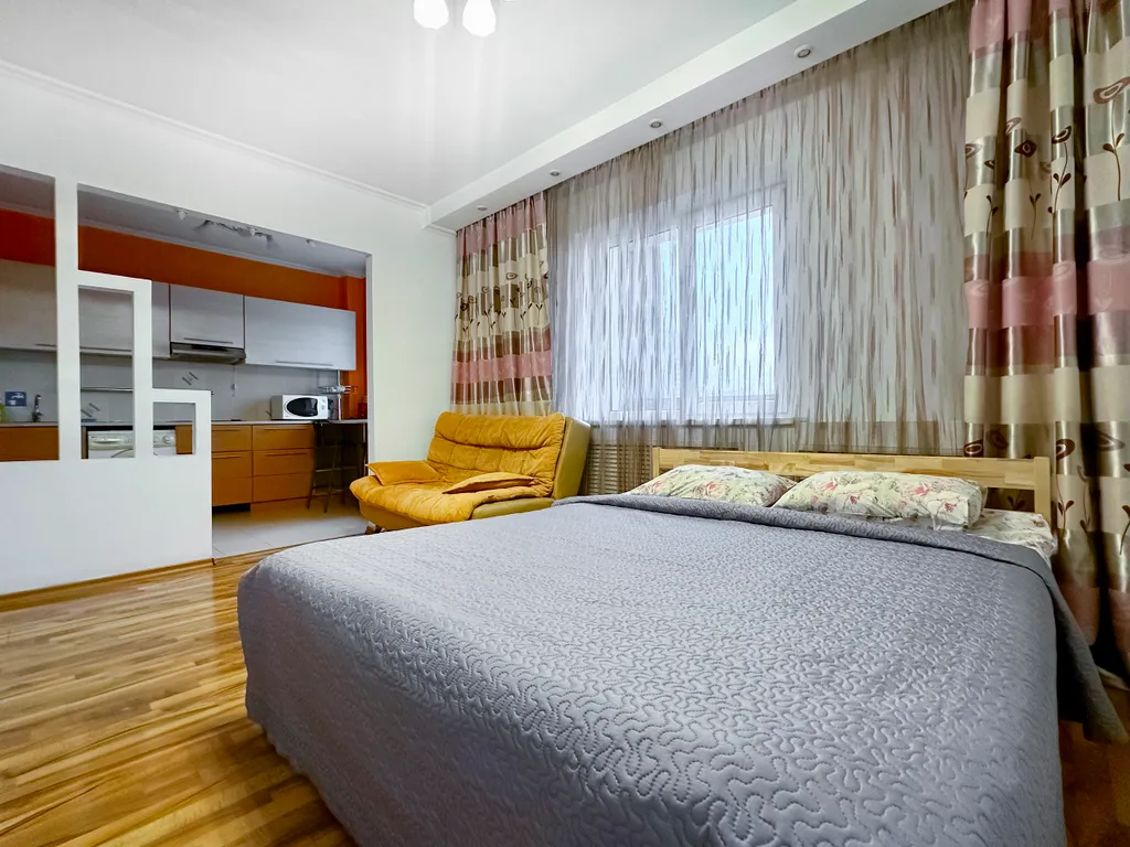 Квартира в самом центре для туристов и командированных с видом на горы