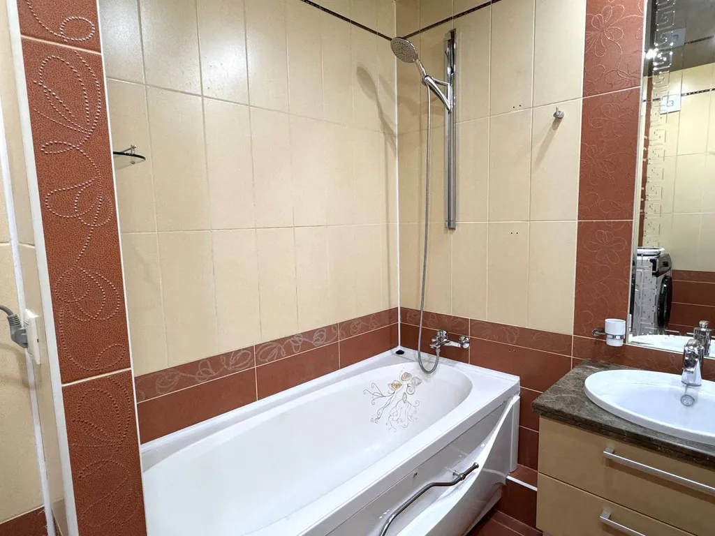 Закатная двушка на Михайловской