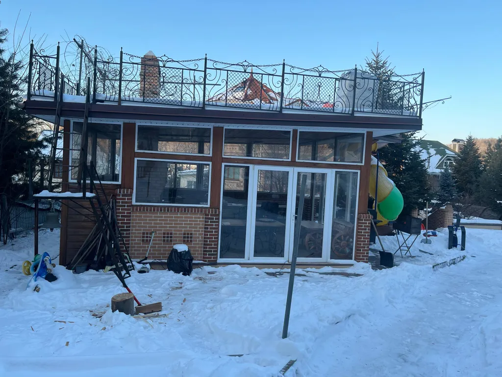 Аренда Коттеджа с баней, бассейном, джакузи, стадионом и зоной барбекю