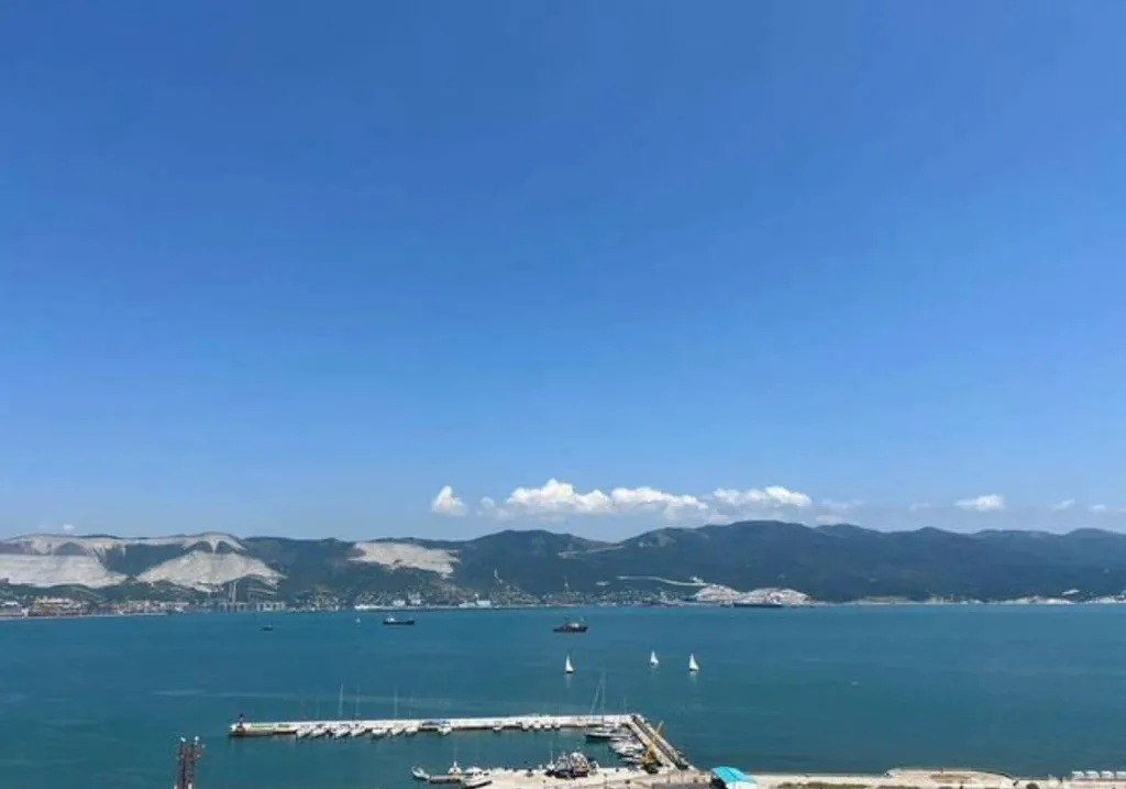 Отличная квартира с видом на море