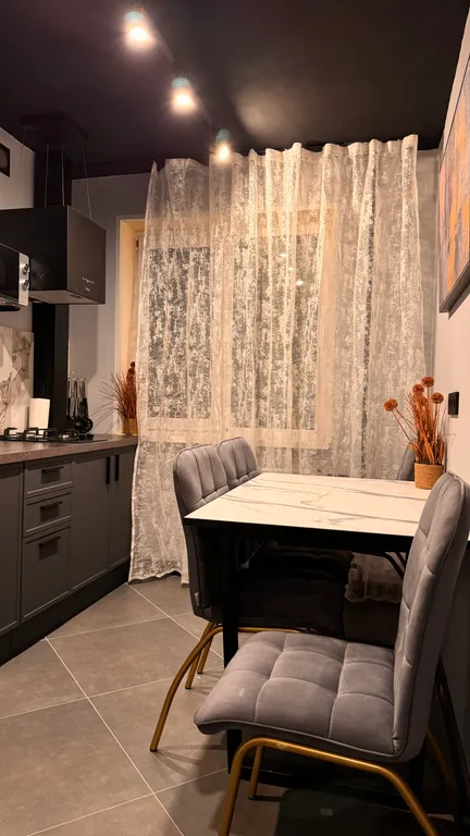 Отличная двухкомнатная квартира с хорошим ремонтом