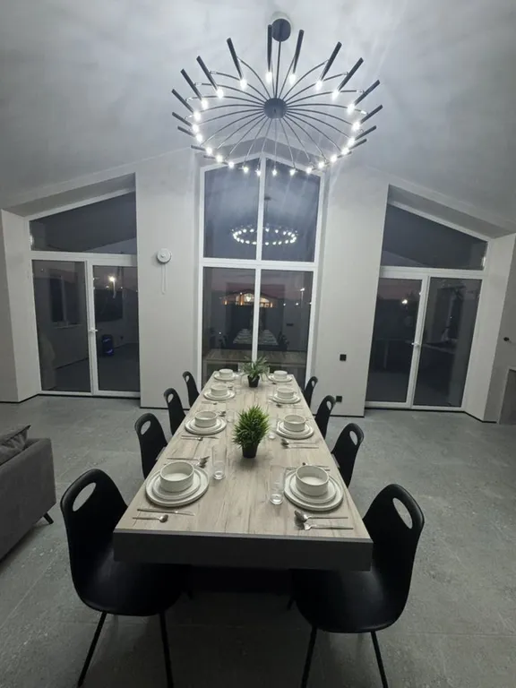 Коттедж за городом