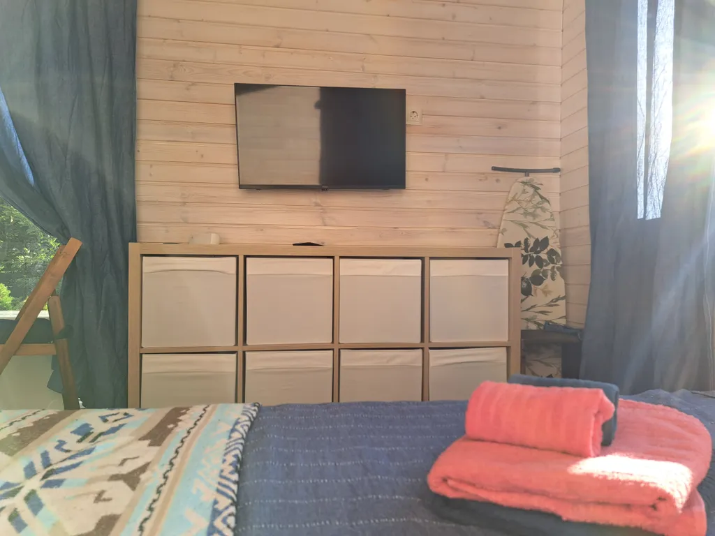 Домик Кантр с видом на горы