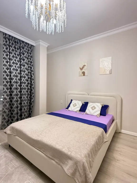 Уютная евротрешка квартира возле экспо