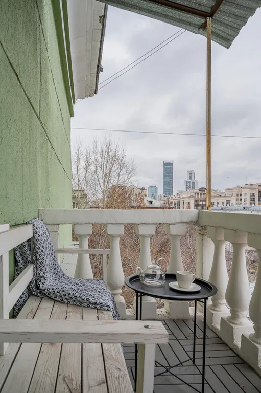 Квартира Просторная квартира бизнес-класса с винтажным интерьером в центре — Екатеринбург