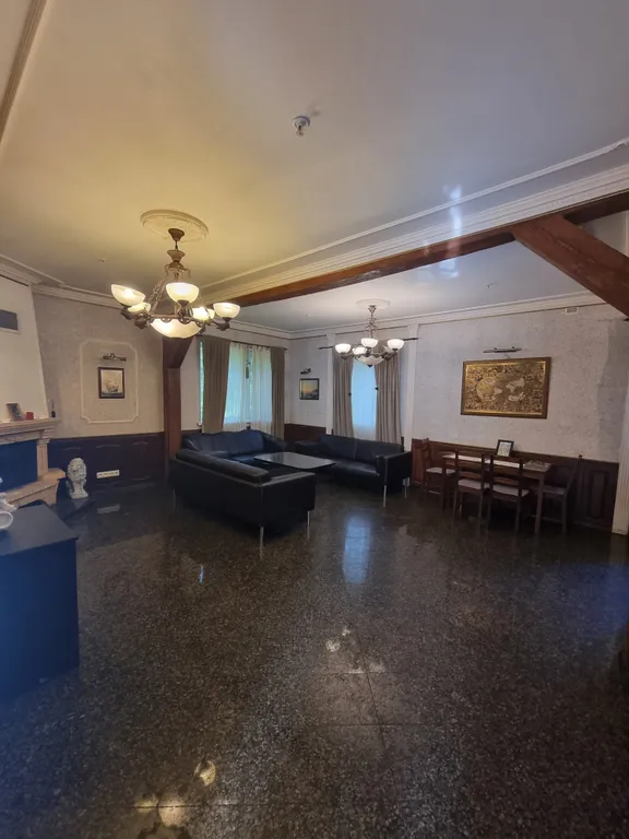 Вилла в парке XVIII века