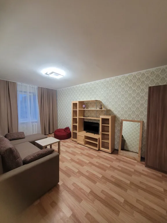 Трёхкомнатные апартаменты у Ледового