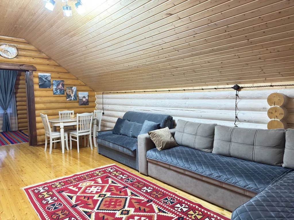 Домик у моря из бруса