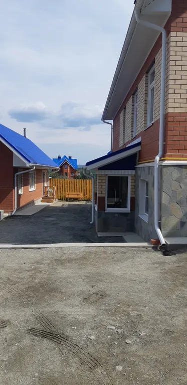 Домик у озера Тургояк