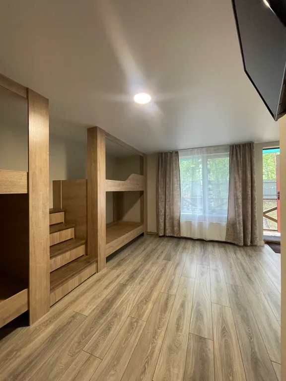 4-местный номер зеркалка