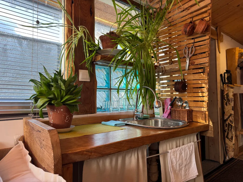 ZEN Lodge & Retreat - Сафари-вилла с видом на Аибгу и родниковой водой