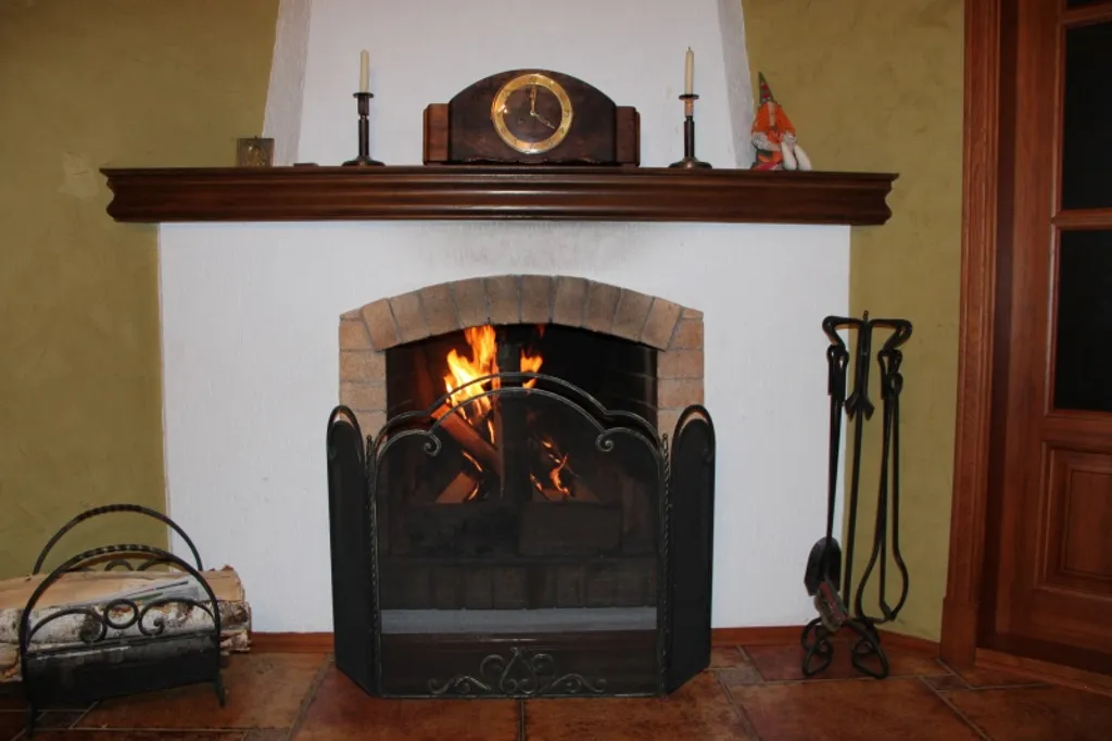 Коттедж Дом у озера в 10 минутах ходьбы от центра города — аренда посуточно в Гомель