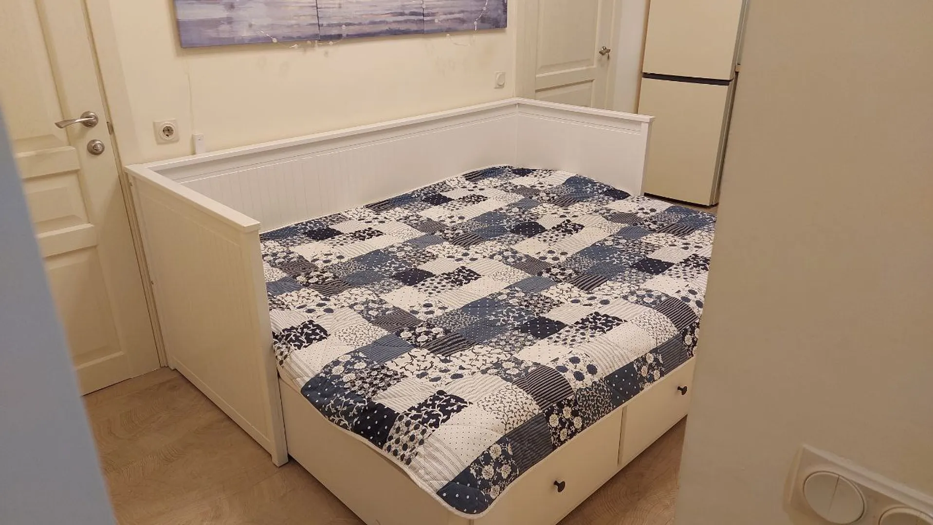 Диван кровать - двуспальная, 160 см.