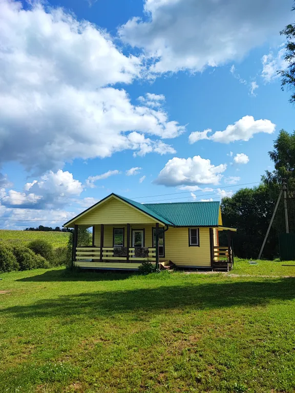 Просторный деревянный коттедж, половина дома, 2 этажа, 1Л