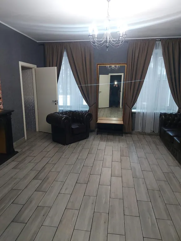 Белоснежная веранда и усадьба