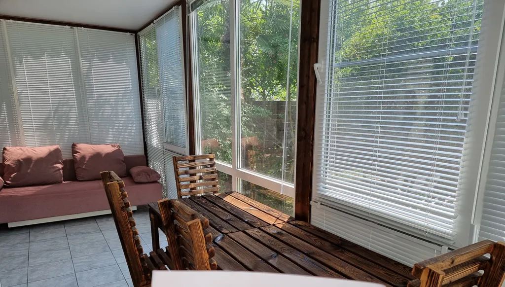 Дом в эко-стиле у моря