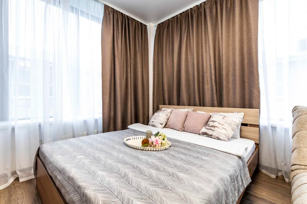 Квартира Угловой просторный апартамент — аренда посуточно в Екатеринбург