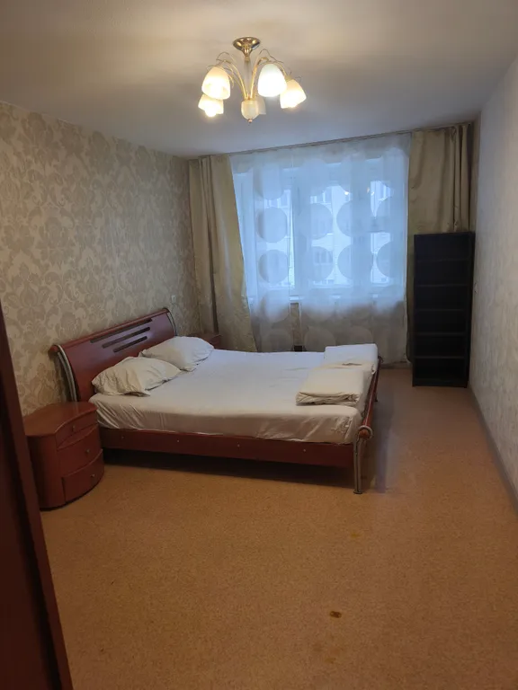 Большая трёхкомнатная квартира в районе железнодорожного вокзала