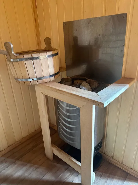 Коттедж с баней для семейного отдыха