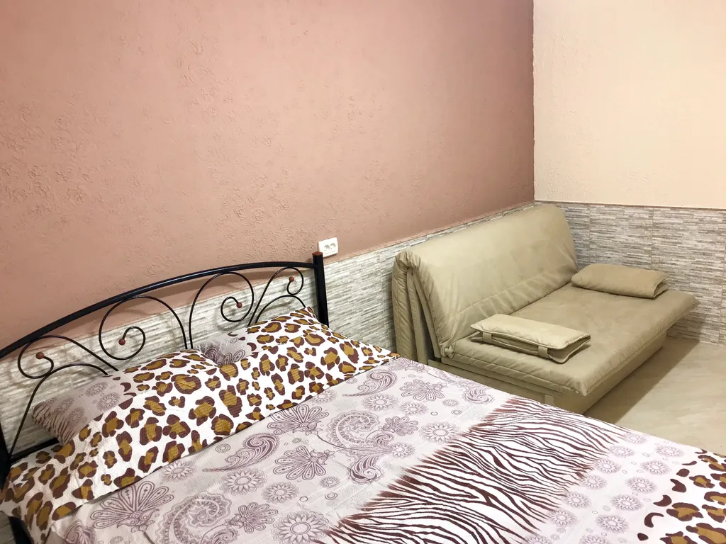 Квартира Номер на 4-х в гостевом доме Нахимова — аренда посуточно в Ялта