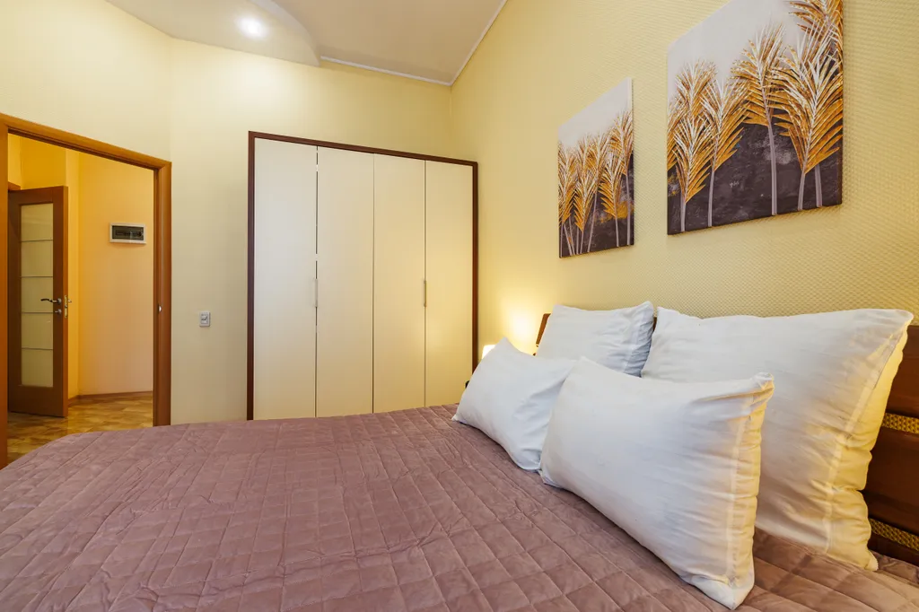 Уникальная квартира с отдельным входом в центре