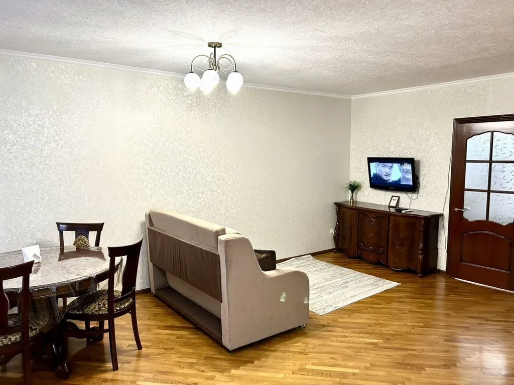 Уютная квартира на проспекте Шогенцукова, 19