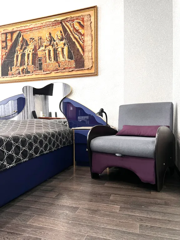 Студия люкс в центре Ангарска, Район Площадь, Администрация города