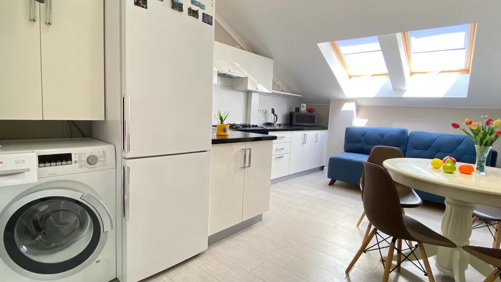 Квартира Квартира Мансарда без балкона — Геленджик