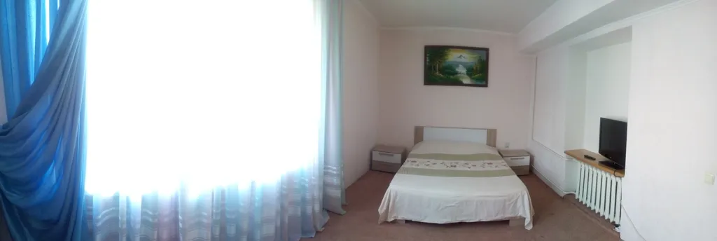 Квартира 2-комнатная Квартира — Алушта