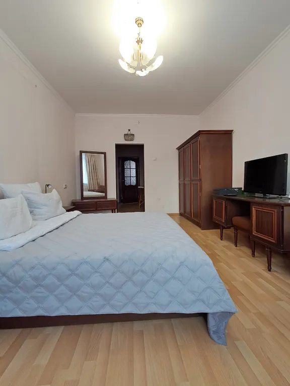 Симпатичная 3х-комнатная в самом центре