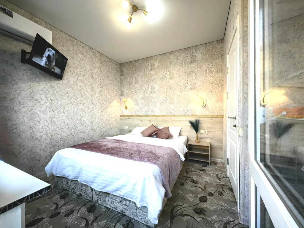 Квартира Двухкомнатная квартира, индивидуальное отопление, парковка, кухня — Судак