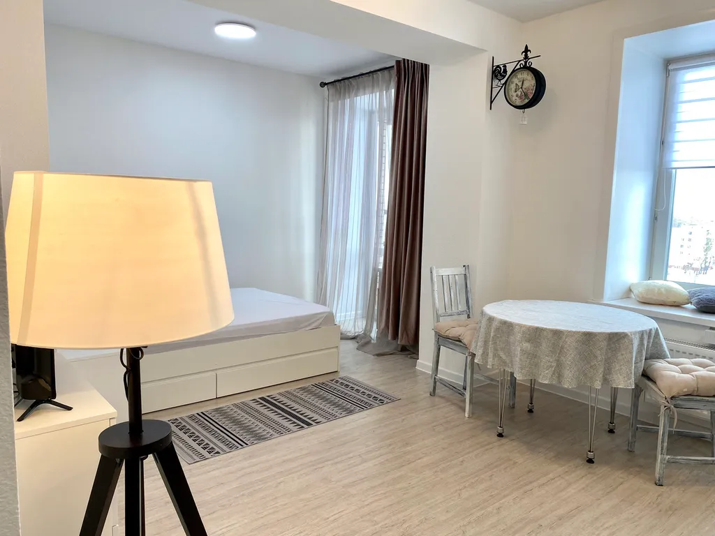 Современная студия в центре города