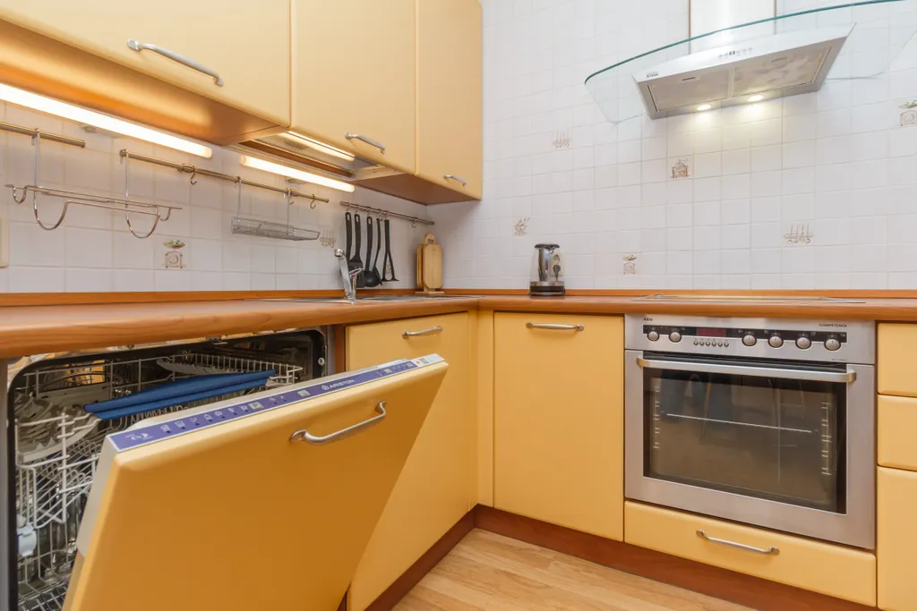 Отличная квартира с домашним кинотеатром и джакузи