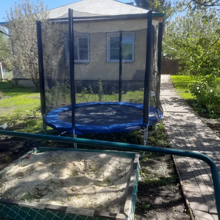 Просторный дом рядом с центром