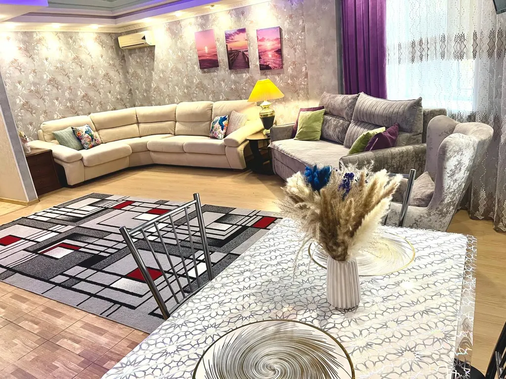 Аппартамент на цветном