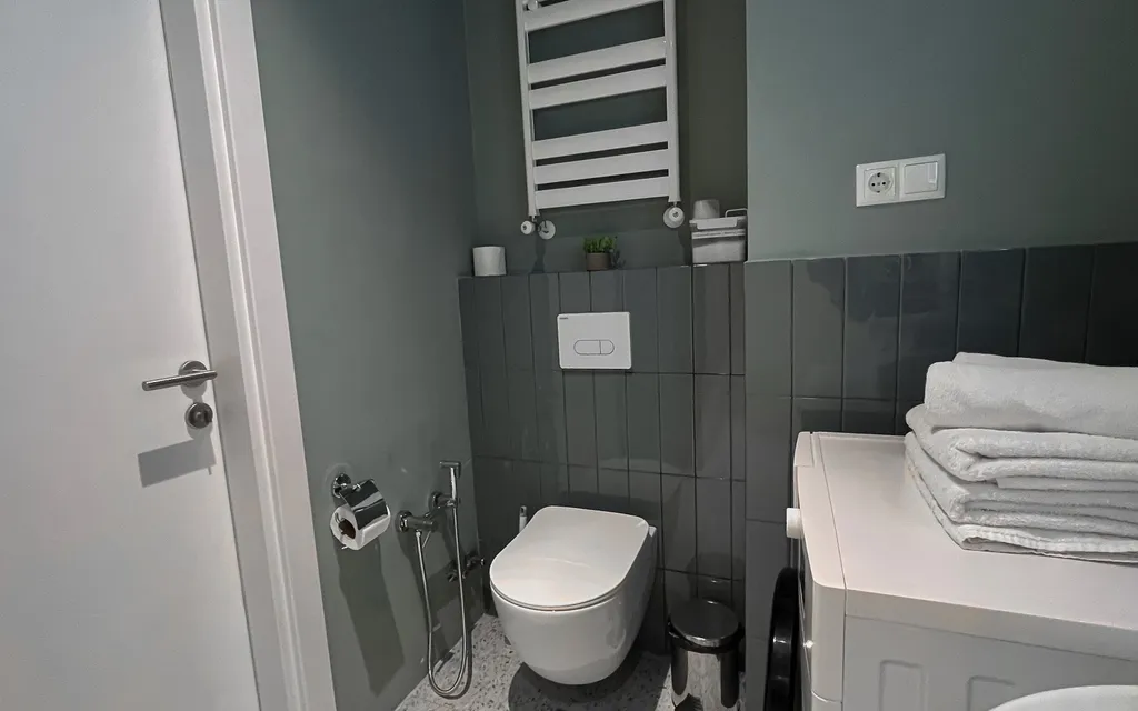 Квартира Квартира Cozy studio on 3 floor next white — Батуми