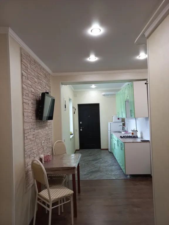 Прекрасная квартира у нарзанной галереи