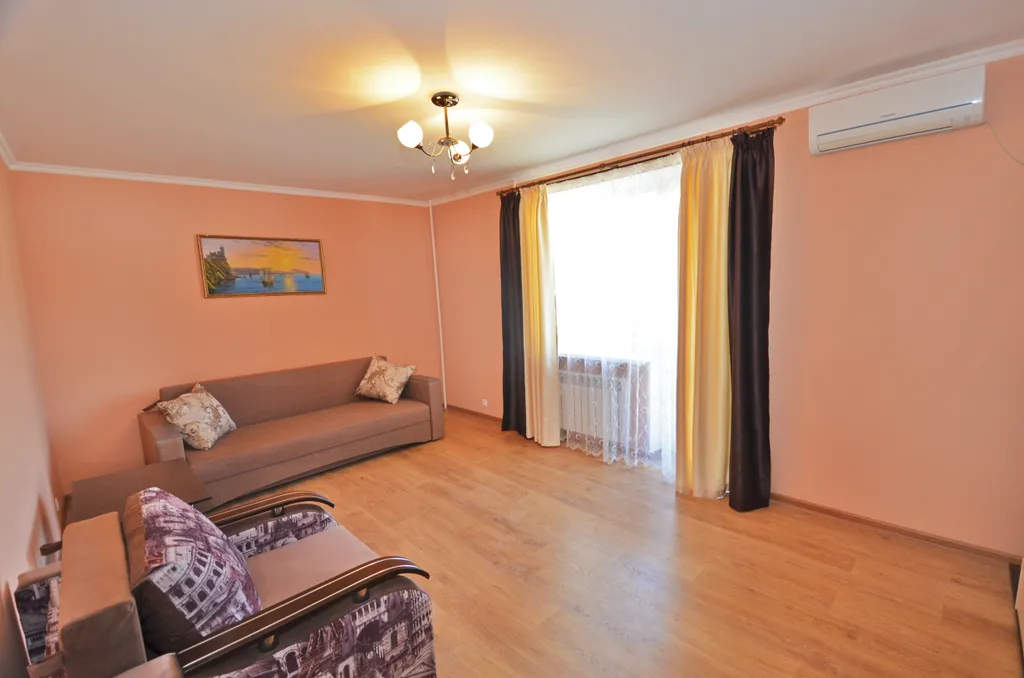 Однокомнатная квартира со всеми удобствами — аренда посуточно в Коктебель