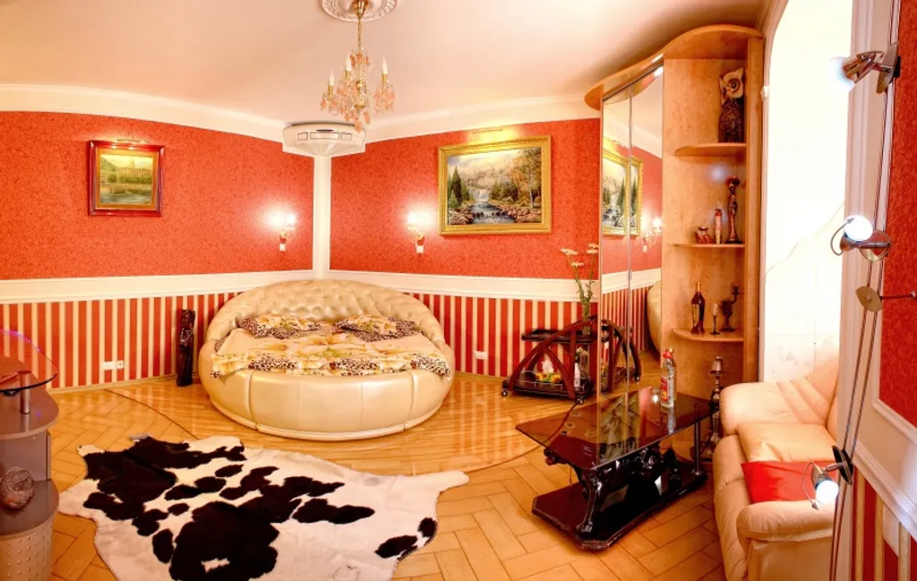 Квартира Видовая крупногабаритная квартира в историческом центре, с парковкой — Севастополь