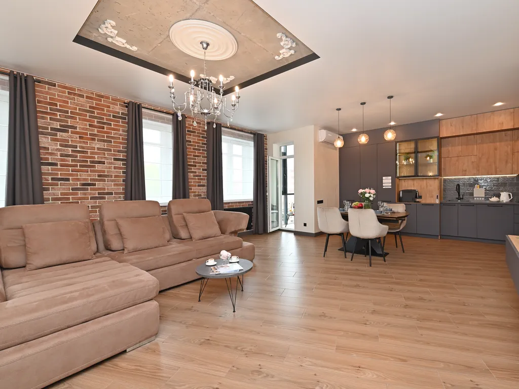 Евротрёшка с дизайнерским ремонтом