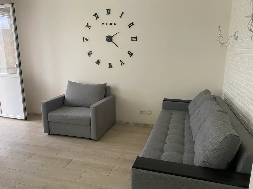 Светлая студия в тихом районе