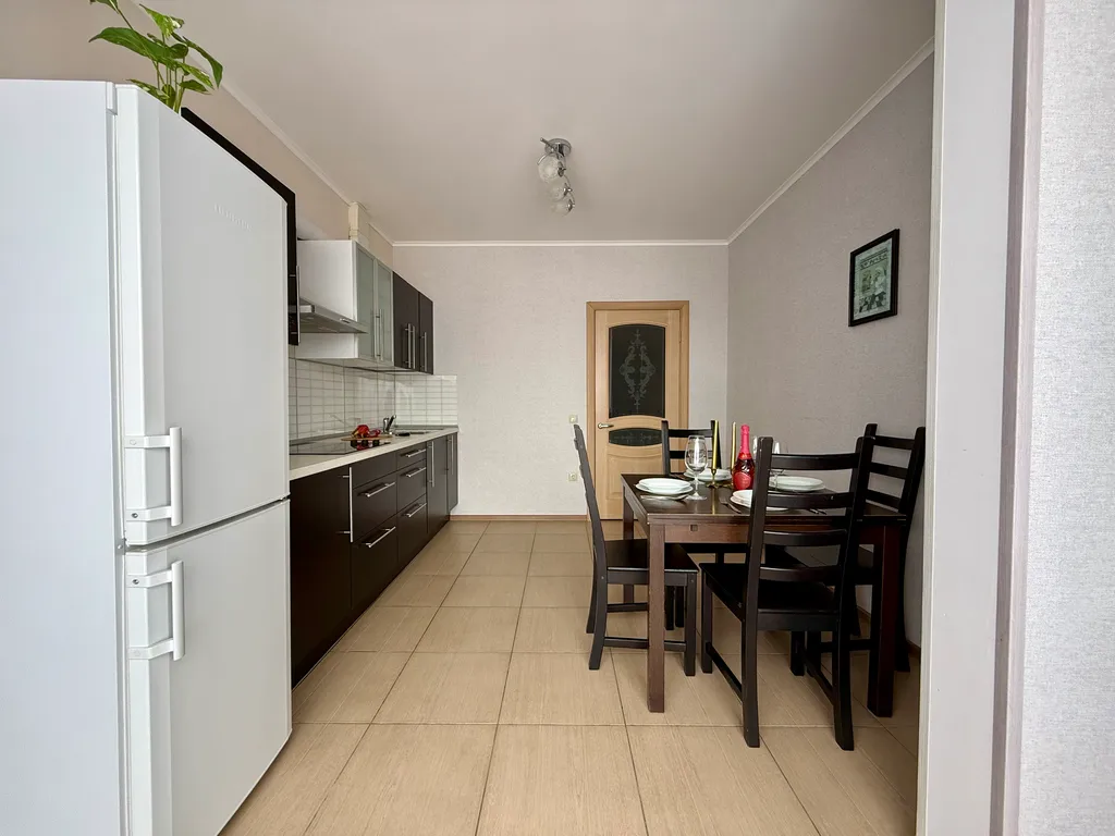 Просторная 2-комнатная квартира с шикарным видом на горы, город и море