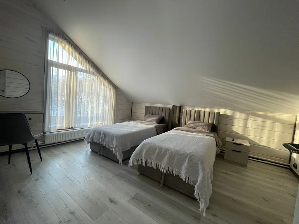 4-комнатный Дом