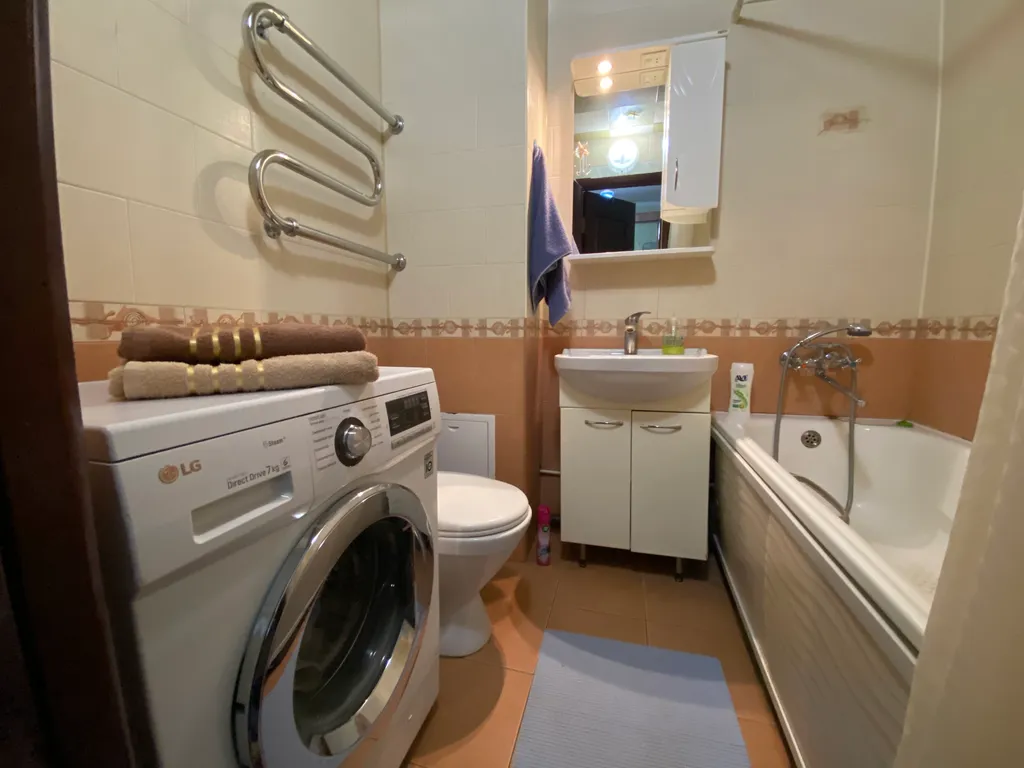 Уютная квартира в спальном районе, 3 спальных, smart tv wifi, балкон