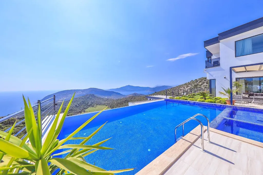 Вилла 1183 в Калкане 3+1 с подогреваемым бассейном