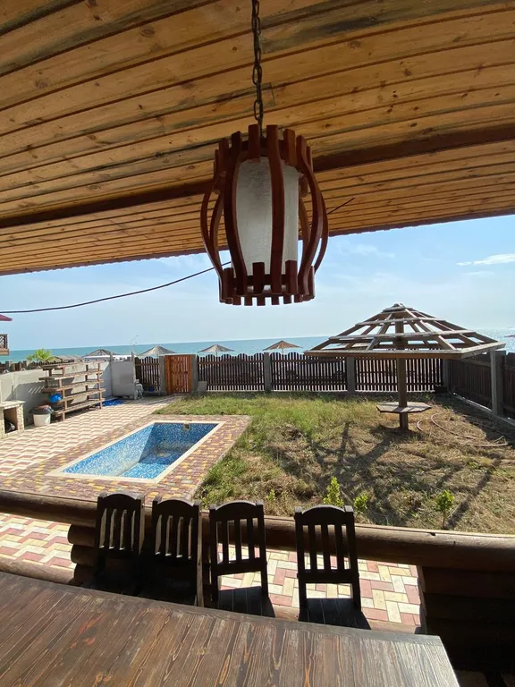 Коттедж на первой линии