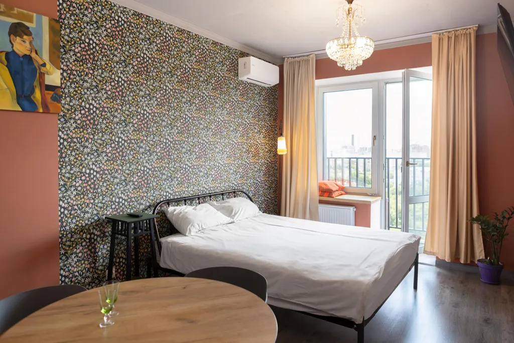 Квартира Квартира Студия в центре Яблони большой двуспальной кроватью — Уфа