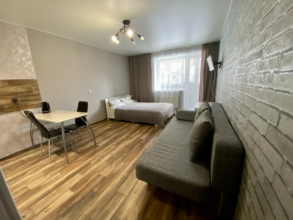 Квартира Уютная студия в новом микрорайоне Ромашково — аренда посуточно в Семилуки